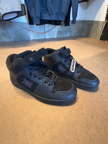 IPATH GRASSHOPPER SKATE SHOES