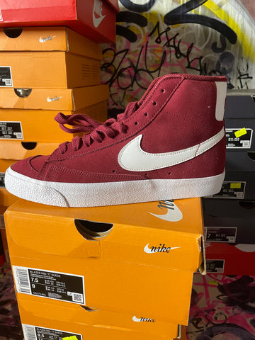 Nike Blazer ‘77 suede