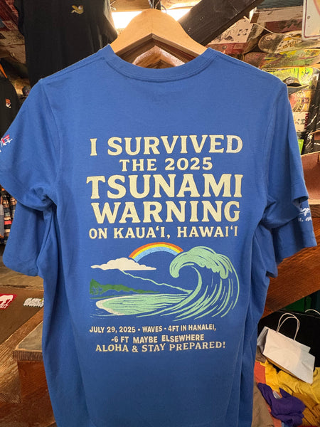 🌊 “I SURVIVED THE 2025 TSUNAMI WARNING!” 🌴