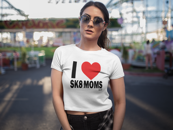 sk8 mom crop top